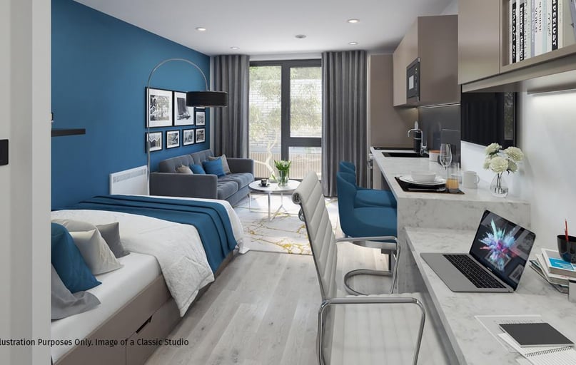 Silver Street, East Reading, Reading - Image 1